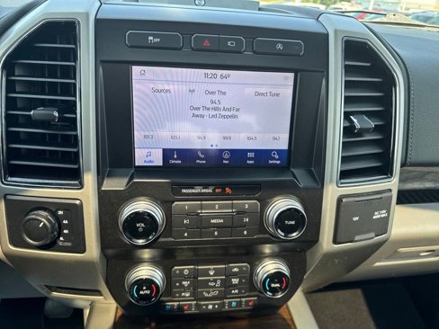 Used 2020 Ford F150 Lariat w/ Equipment Group 502A Luxury image 18