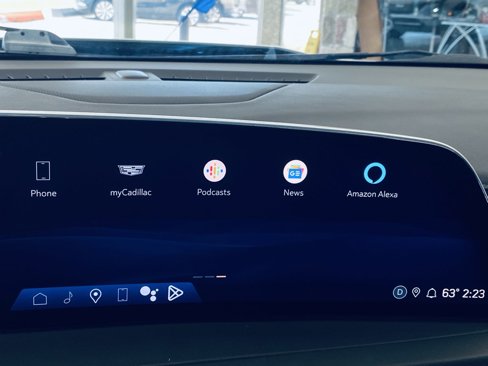 Used 2024 Cadillac XT4 Premium Luxury image 61