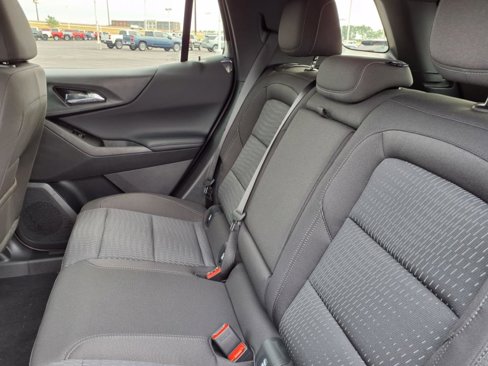 New 2026 Chevrolet Equinox LT image 14