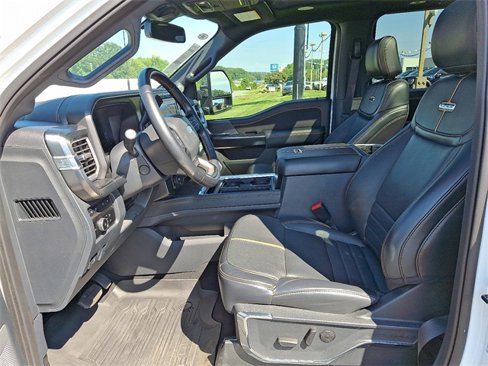 Certified 2024 Ford F250 Platinum image 9