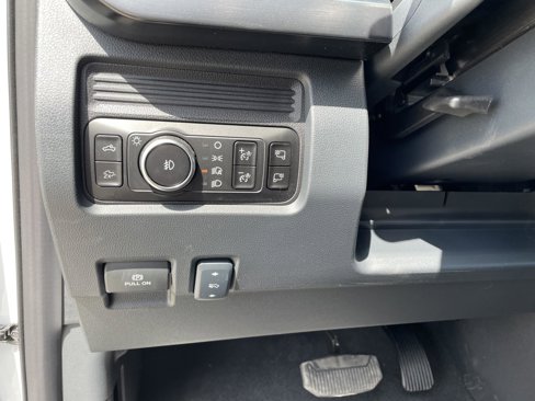 New 2025 Ford F350 Lariat w/ Lariat Ultimate Package image 12
