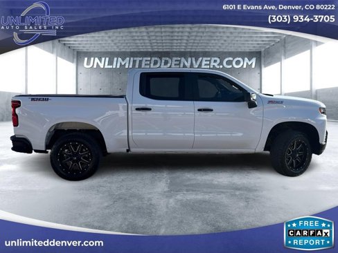 Used 2019 Chevrolet Silverado 1500 LT Trail Boss image 2