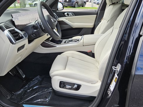 New 2026 BMW X7 xDrive40i w/ M Sport Package image 10
