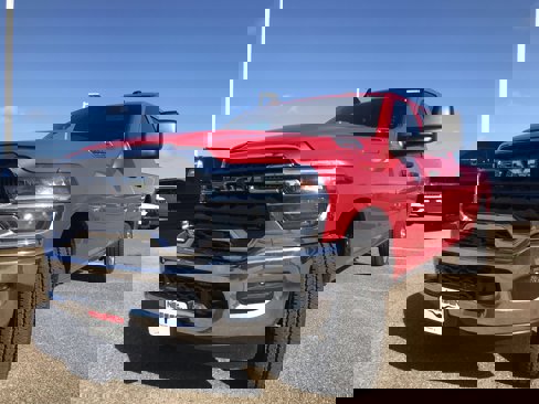 New 2026 RAM 2500 Tradesman w/ Chrome Appearance Group image 3