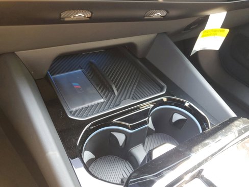 Used 2025 BMW i5 M60 w/ Premium Package image 25