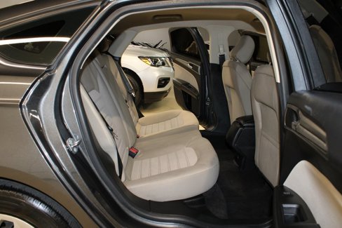 Used 2020 Ford Fusion S image 16