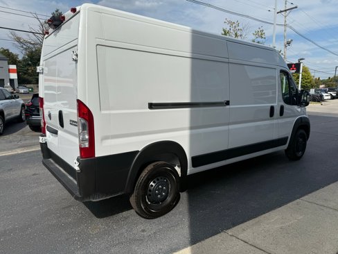 Used 2025 RAM ProMaster 2500 w/ Safety Group image 4