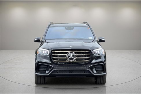 New 2026 Mercedes-Benz GLS 580 4MATIC image 9