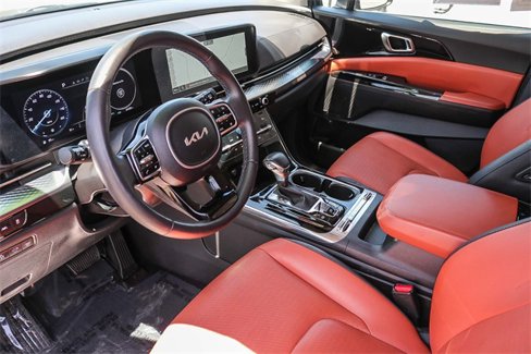 Used 2024 Kia Carnival SX Prestige image 20