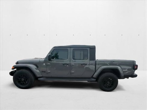 Used 2021 Jeep Gladiator Sport image 9