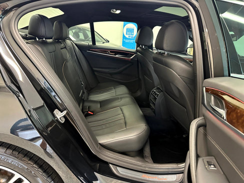 Used 2019 BMW 540i xDrive image 28
