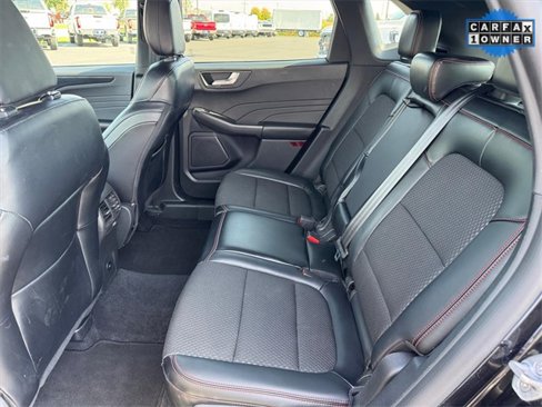 Used 2024 Ford Escape ST-Line image 9