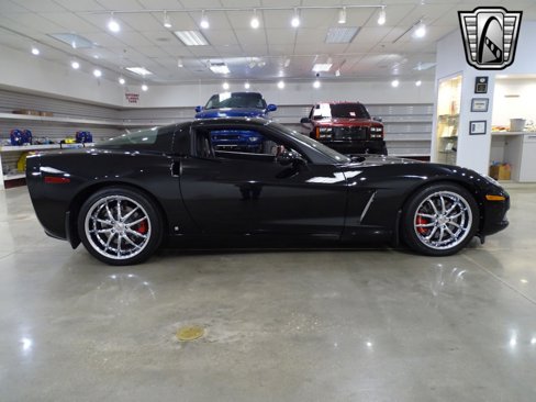 Used 2007 Chevrolet Corvette Coupe w/ Preferred Equipment Group image 7