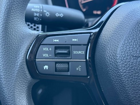 Used 2025 Honda Civic LX image 29