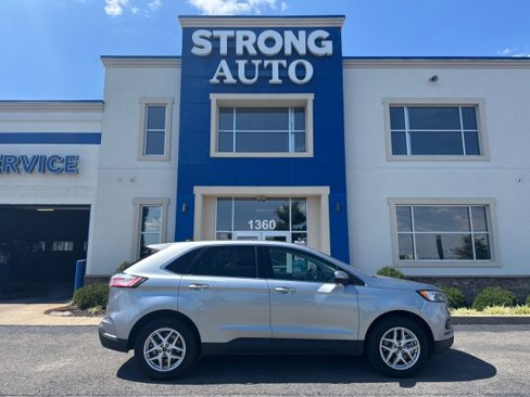 Used 2024 Ford Edge SEL image 17