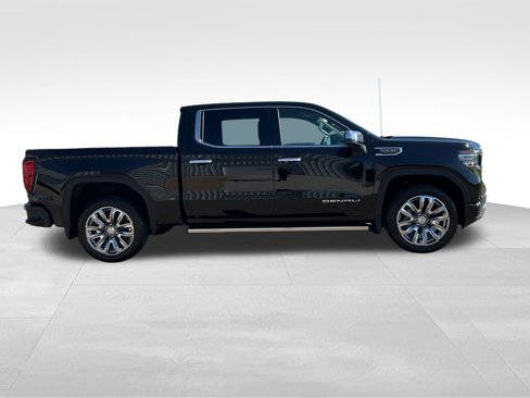 New 2026 GMC Sierra 1500 Denali w/ Denali Reserve Package image 25