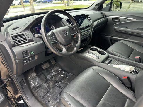Used 2023 Honda Passport EX-L image 11