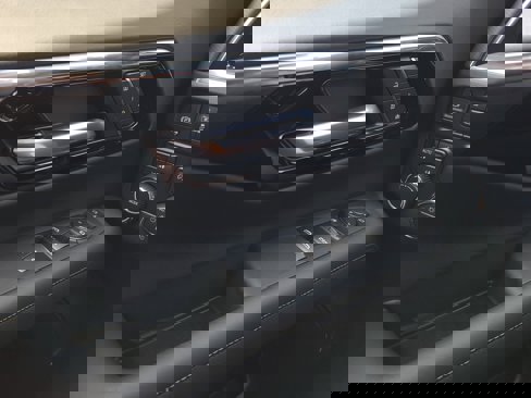 New 2025 Chevrolet Tahoe Premier w/ Sun And Tow Package image 12