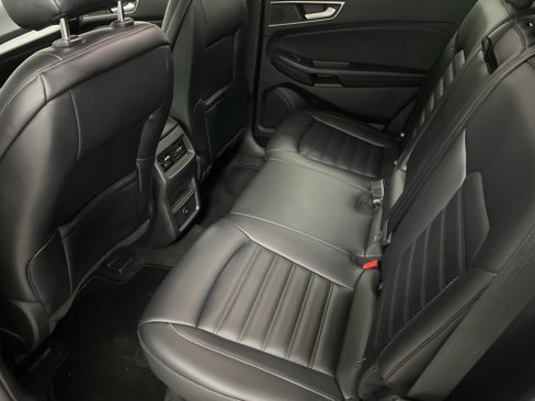 Used 2024 Ford Edge SEL image 49