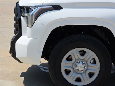 New 2026 Toyota Tundra SR image 5