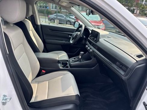Used 2025 Honda CR-V LX image 19