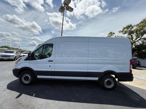 Used 2018 Ford Transit 250 148 Medium Roof image 4