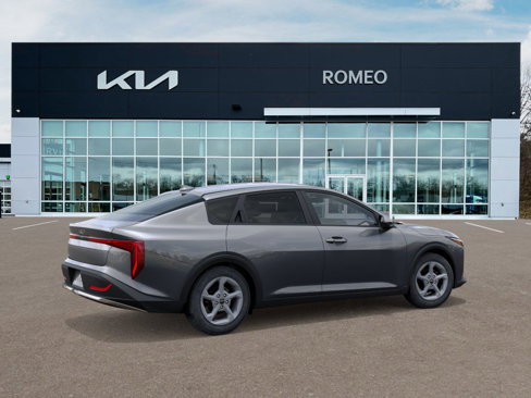 New 2025 Kia K4 LXS image 6