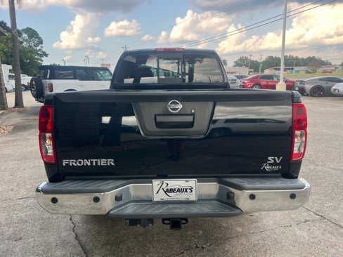 Used 2021 Nissan Frontier SV image 7