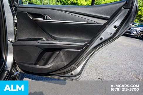 Used 2025 Toyota Camry SE image 54