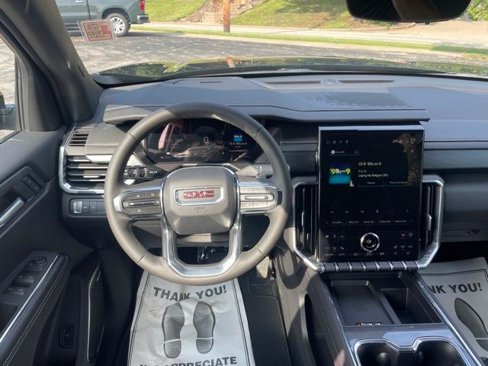 New 2026 GMC Acadia Elevation image 17