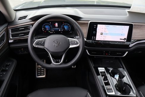 New 2026 Volkswagen Atlas SEL Premium R-Line image 15