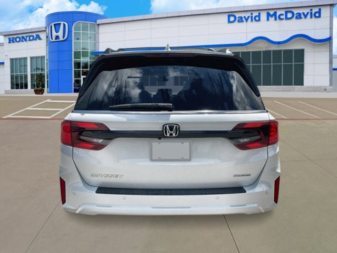 New 2026 Honda Odyssey Touring image 5