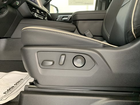 New 2026 Chevrolet Tahoe Premier w/ Sun And Tow Package image 16
