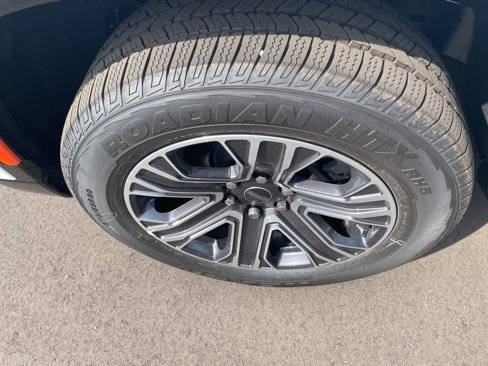 New 2025 Jeep Wagoneer 4WD image 2