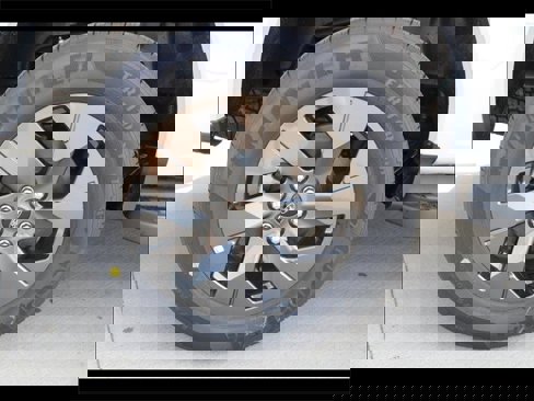 New 2025 Ford F150 Lightning XLT image 7