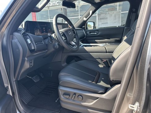 New 2026 Nissan Armada SL image 10