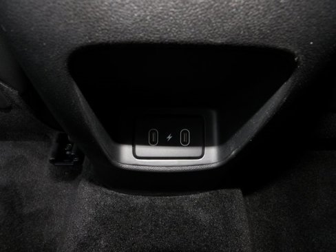 Used 2024 Hyundai Elantra Limited image 27