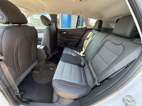 New 2025 Chevrolet Trax LT w/ LT Convenience Package image 24