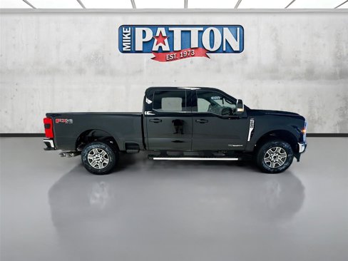 New 2025 Ford F250 Lariat w/ FX4 Off-Road Package image 8