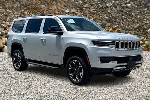 Used 2024 Jeep Wagoneer Series III image 10