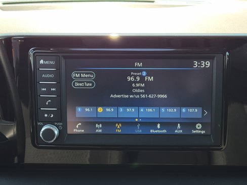 New 2025 Nissan Kicks S w/ Charging Package image 17