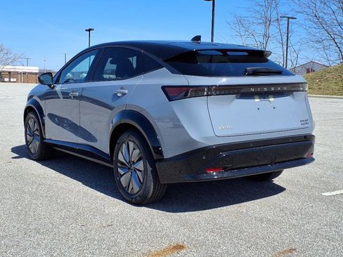New 2025 Nissan Ariya AWD image 7