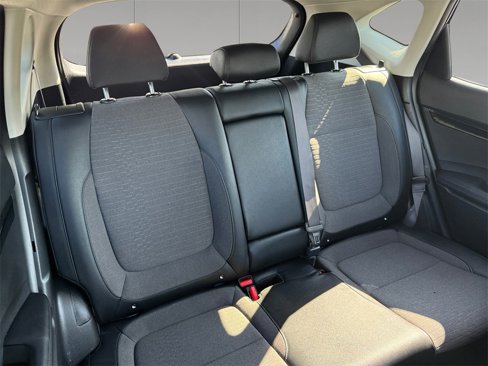 Used 2023 Kia Seltos S image 18