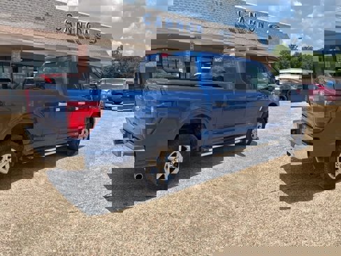 Certified 2024 Ford F150 XLT w/ Mobile Office Package image 5