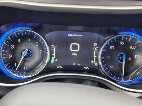 New 2025 Chrysler Pacifica Select image 12