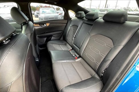 Used 2022 Kia Forte GT-Line w/ GT-Line Premium Package image 29