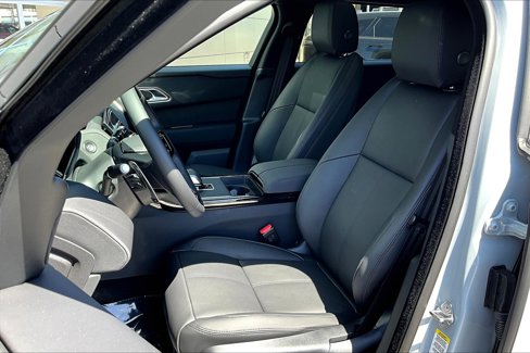New 2026 Land Rover Range Rover Velar Dynamic SE image 9