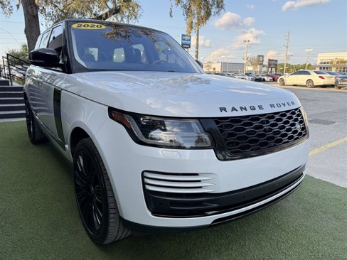 Used 2020 Land Rover Range Rover HSE image 3