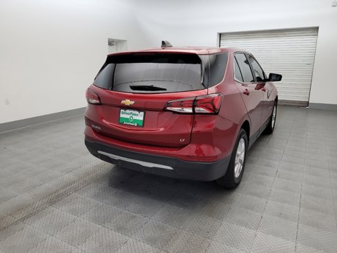 Used 2023 Chevrolet Equinox LT image 7