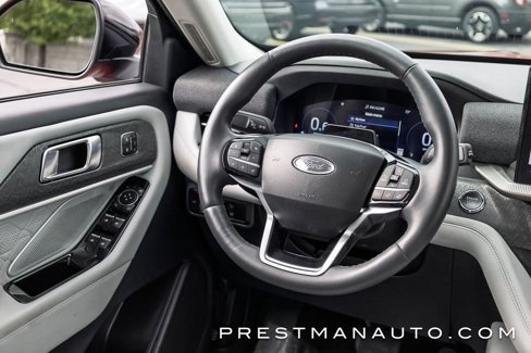 Used 2025 Ford Explorer Platinum w/ Ultimate Package image 36